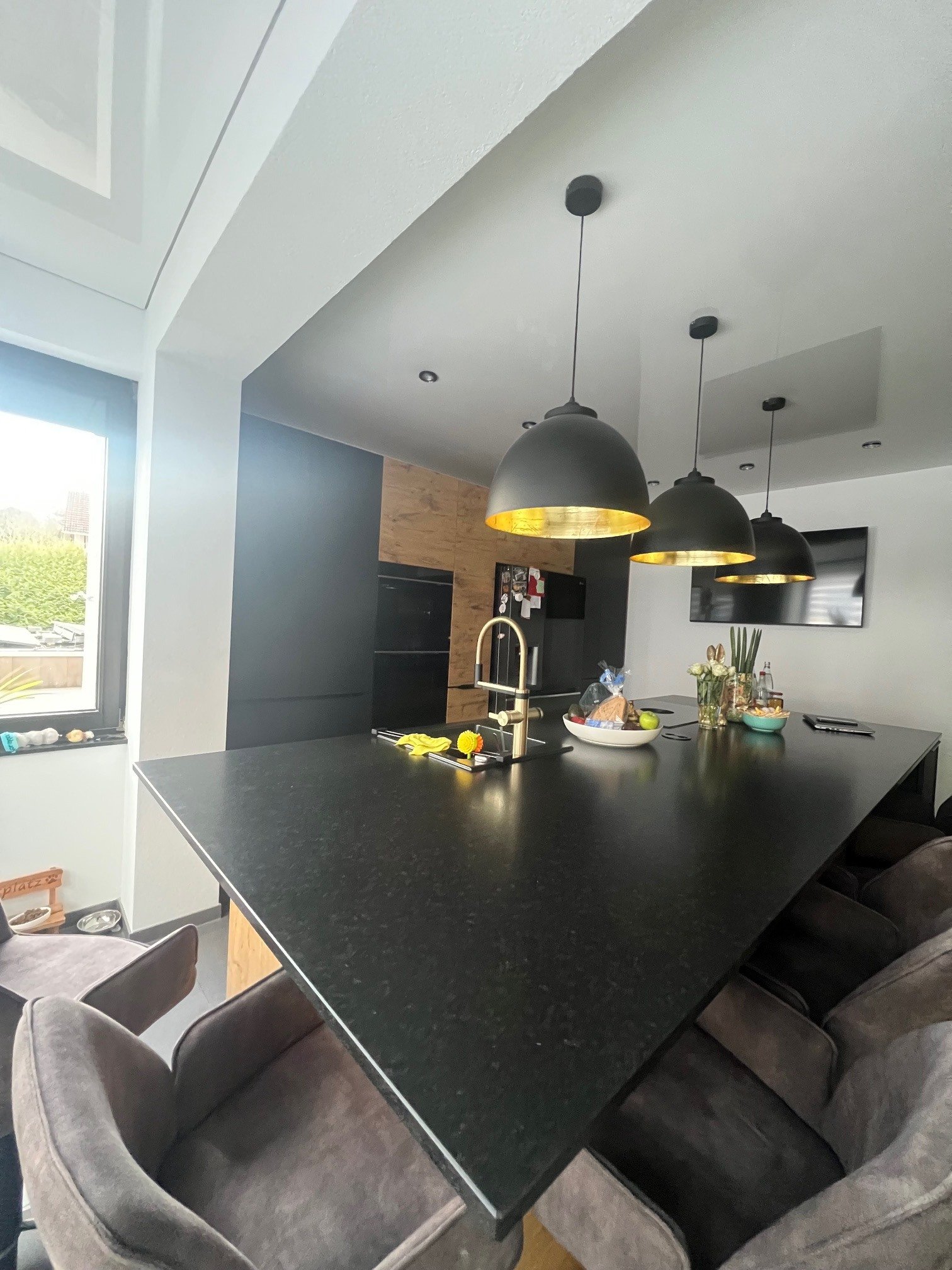 Modernes Traumhaus in Großrosseln – Stilvolles Wohnen mit Kamin, Pholtovoltaik und Pool auf großem Grundstück Modernes Traumhaus in Großrosseln – Stilvolles Wohnen mit Kamin, Pholtovoltaik und Pool auf großem Grundstück