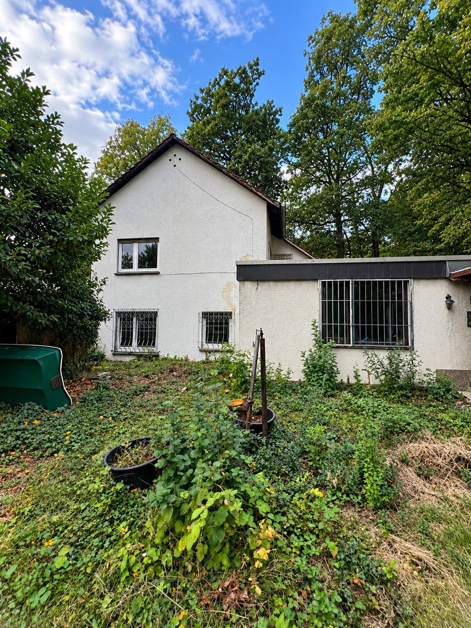 Charmantes Familienhaus am Waldrand – Renovierungsbedürftiges Zuhause mit großem Potenzial in Völklingen Charmantes Familienhaus am Waldrand – Renovierungsbedürftiges Zuhause mit großem Potenzial in Völklingen